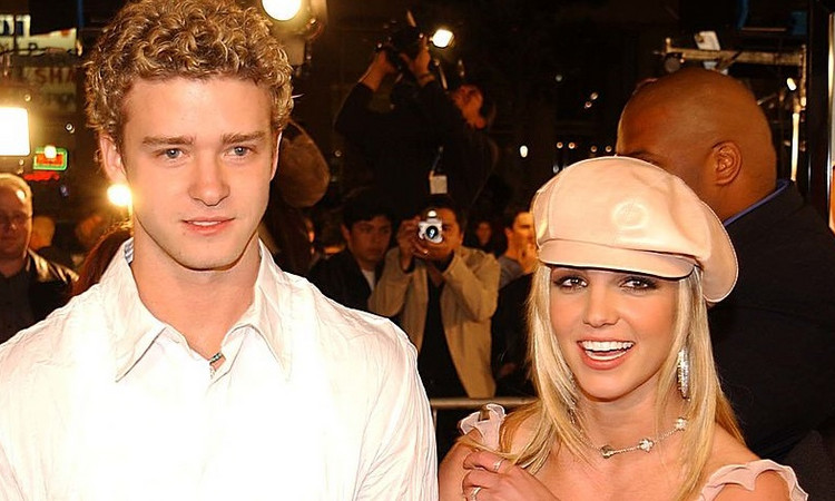 Η Britney Spears ήταν έγκυος από τον Justin Timberlake: «Γι’ αυτό έκανα έκτρωση»