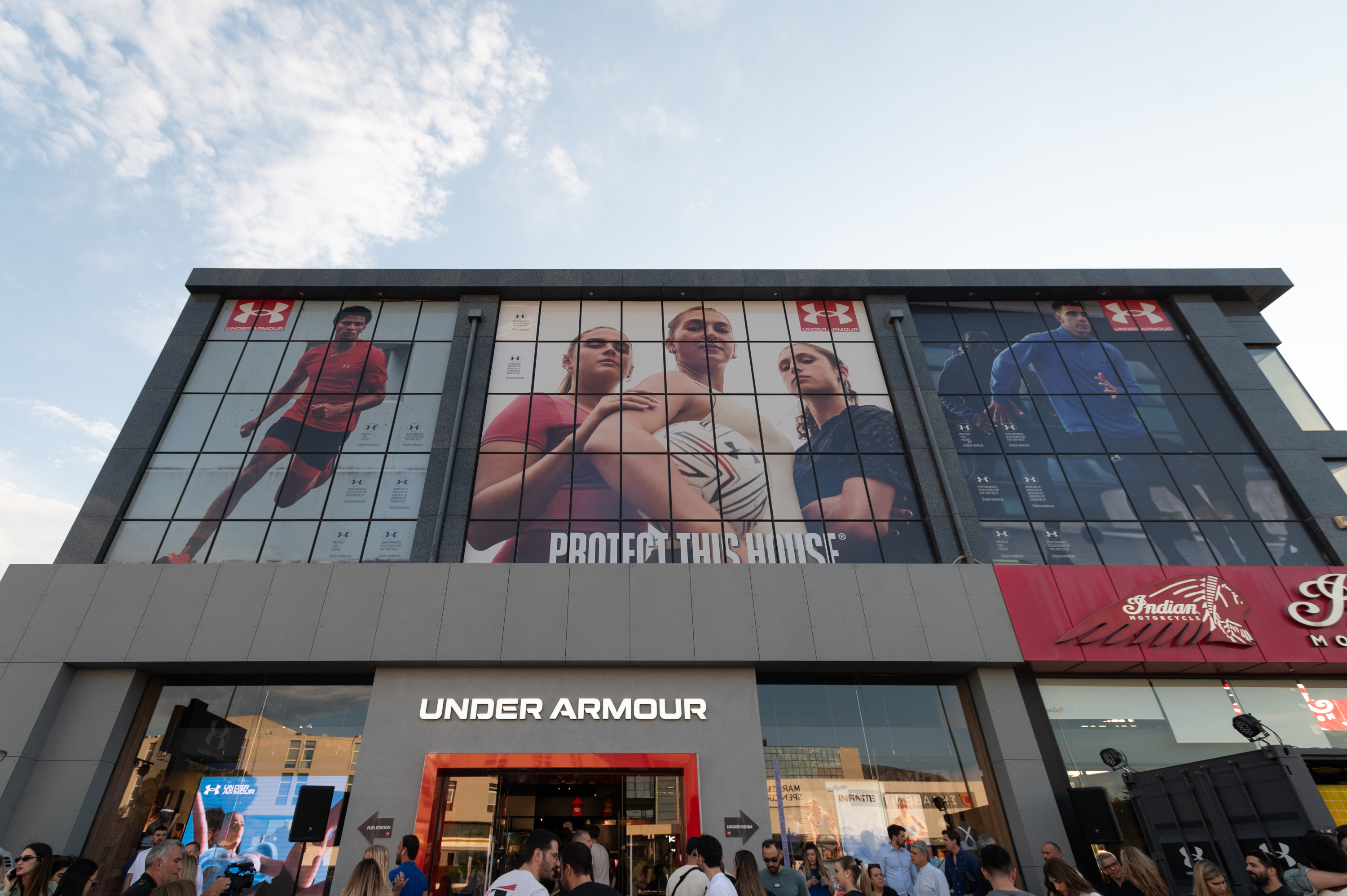 Under Armour στη Γλυφάδα: ένα ξεχωριστό event για το πιο σύγχρονο κατάστημα της εταιρίας στην Ευρώπη. 