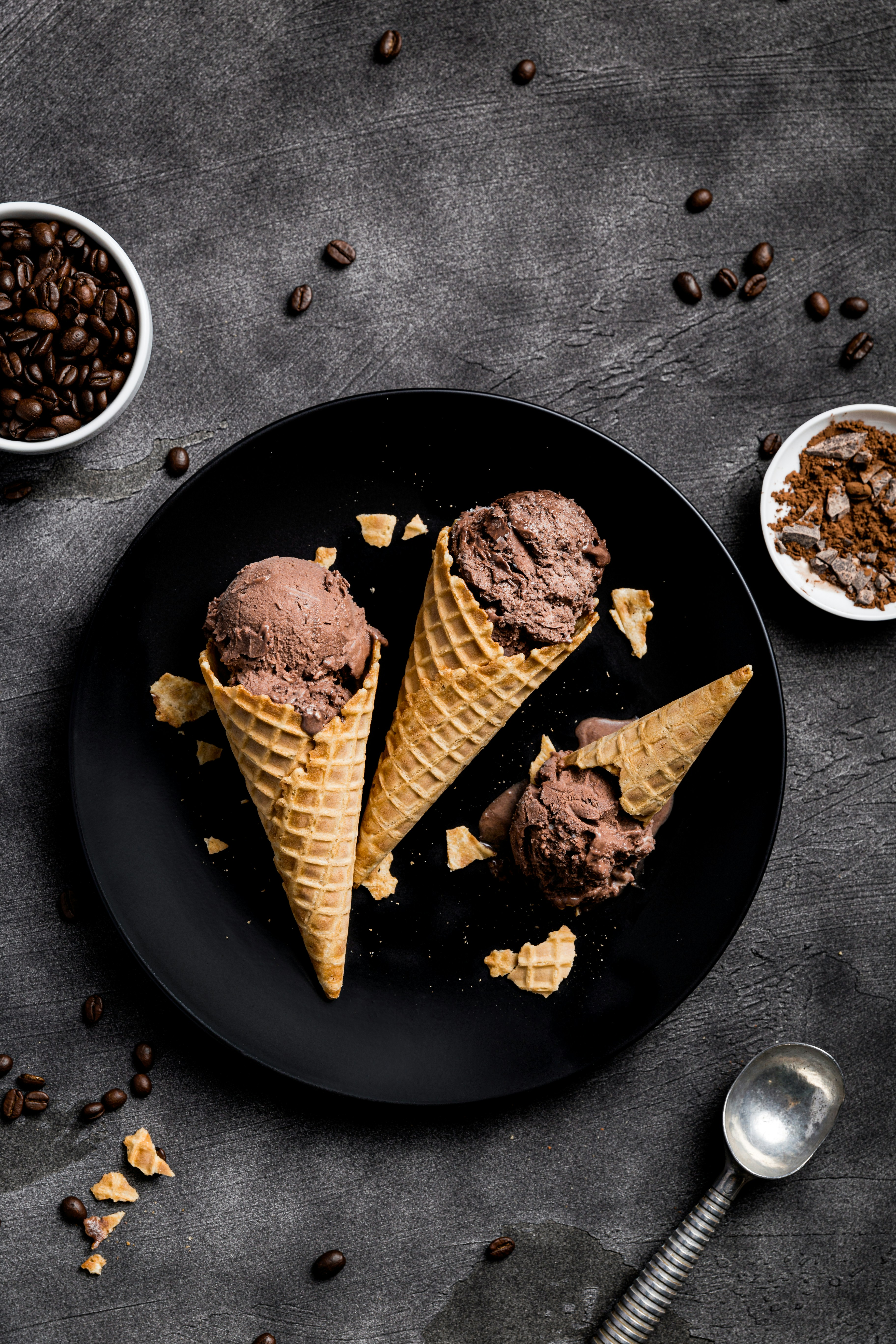 Παγωτό σοκολάτα: Η 5λεπτη συνταγή με μόλις τρία υλικά