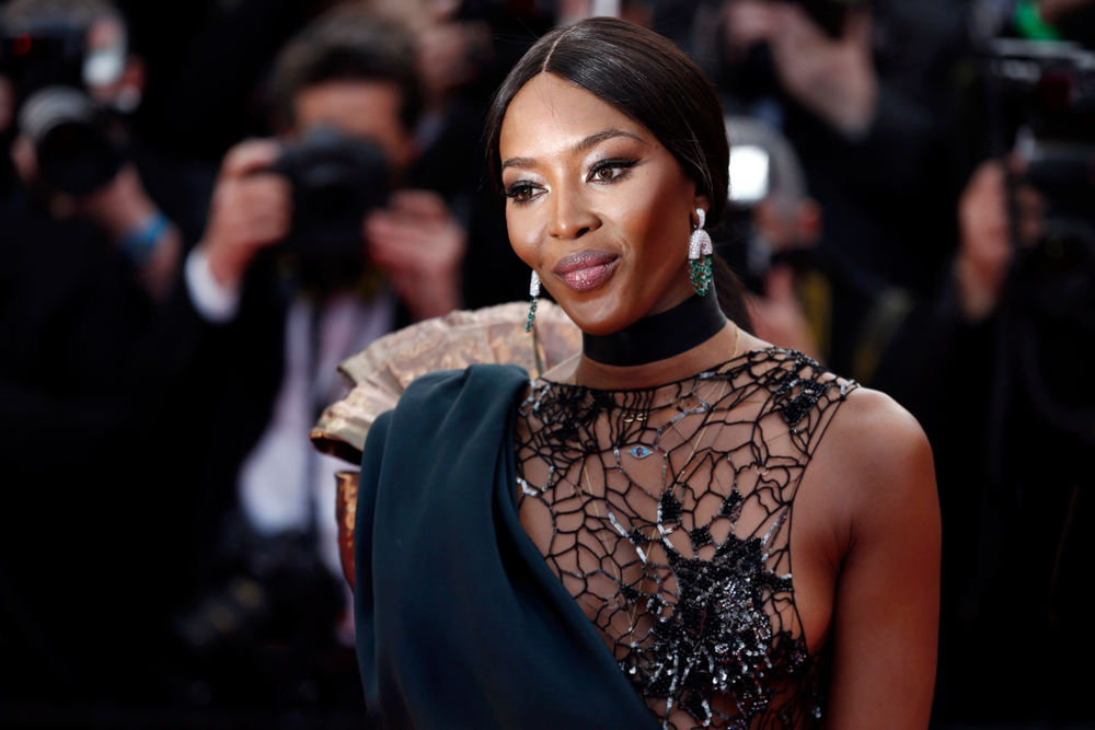 Naomi Campbell: Ξέσπασε σε κλάματα μετά την αποκάλυψη ότι χρησιμοποιούσε χρήματα από φιλανθρωπίες για να κάνει ταξίδια και να αγοράζει κοσμήματα