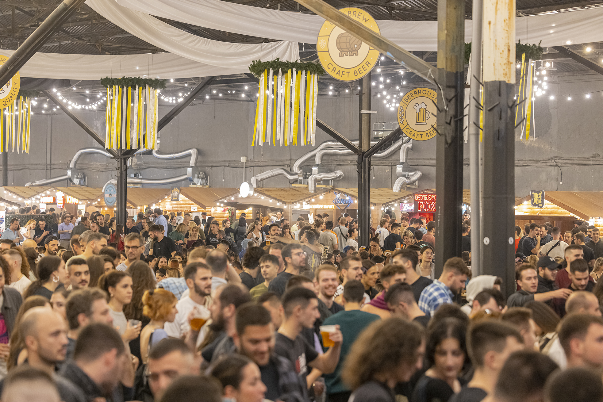 Beer Factory Festival: Η καρδιά της Αθήνας θα «αφρίσει» και θα μυρίσει κριθάρι, μαγιά και λυκίσκο!