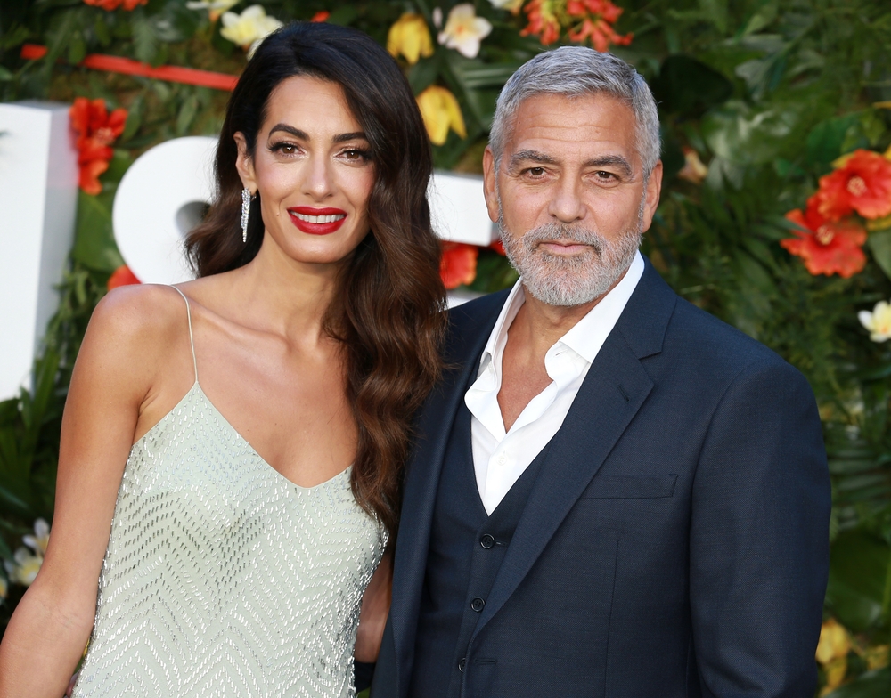 Amal Clooney: Με μαύρο φόρεμα είναι η επιτομή του sophisticated elegance